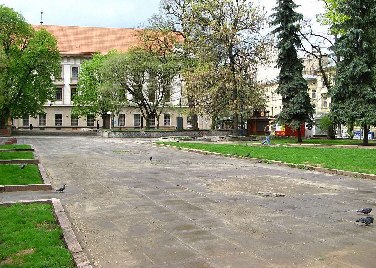 У львівській мерії порозумілися з батьками Кузьми