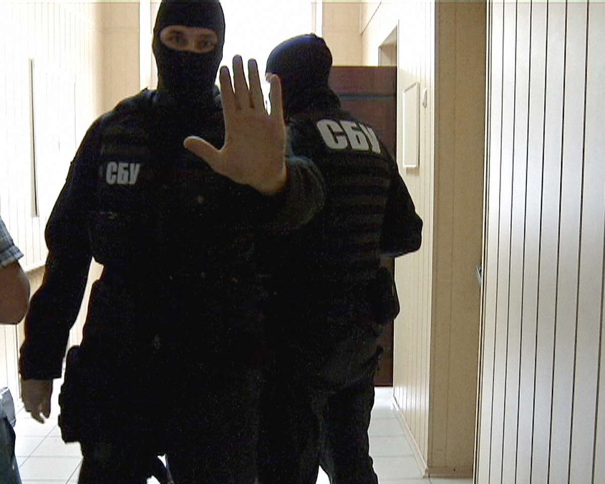 СБУ заявляє про виявлені факти несанкціонованого втручання до реєстру ЗНО