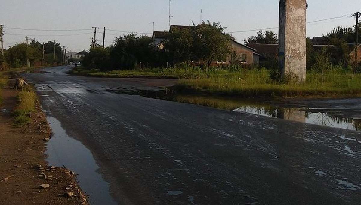 В ЛОДА забракло грошей на якісний ремонт дороги в Пустомитах