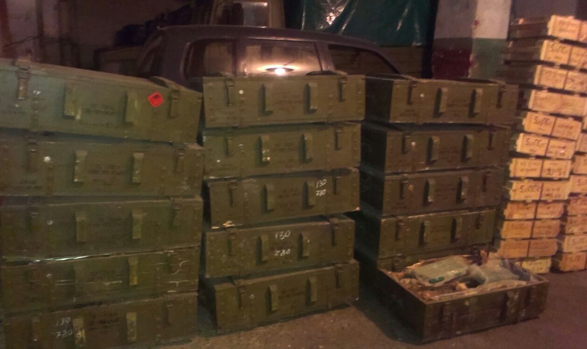 На Донеччині спіймали російського офіцера на КамАЗі з боєприпасами