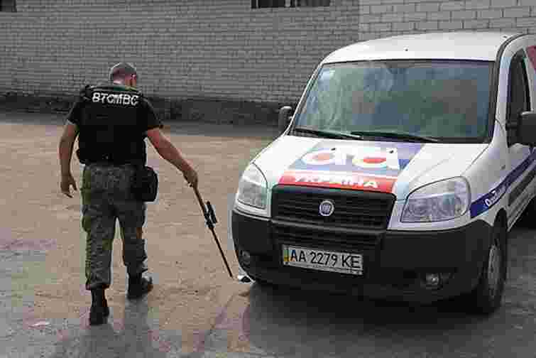 Чернігівську міліцію відволікають на «фейкові» замінування