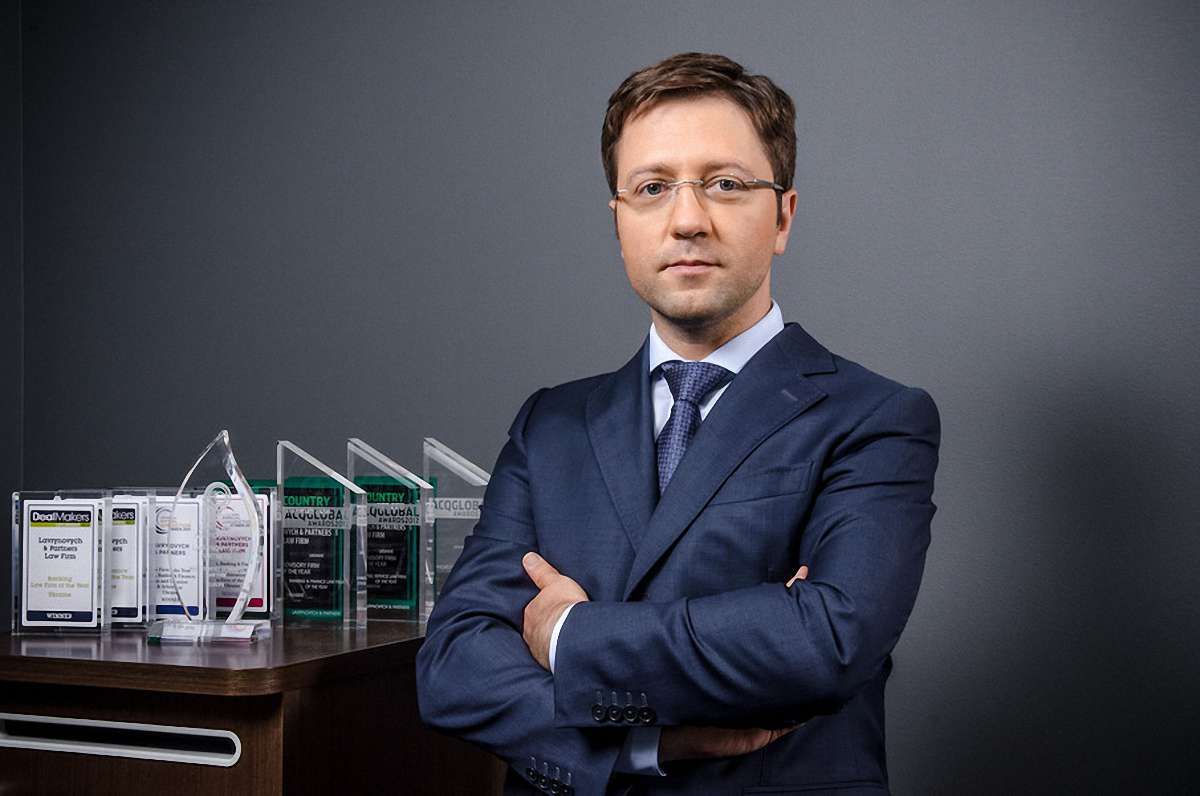 Син Лавриновича вніс  заставу за екс-заступника міністра юстиції Сєдова