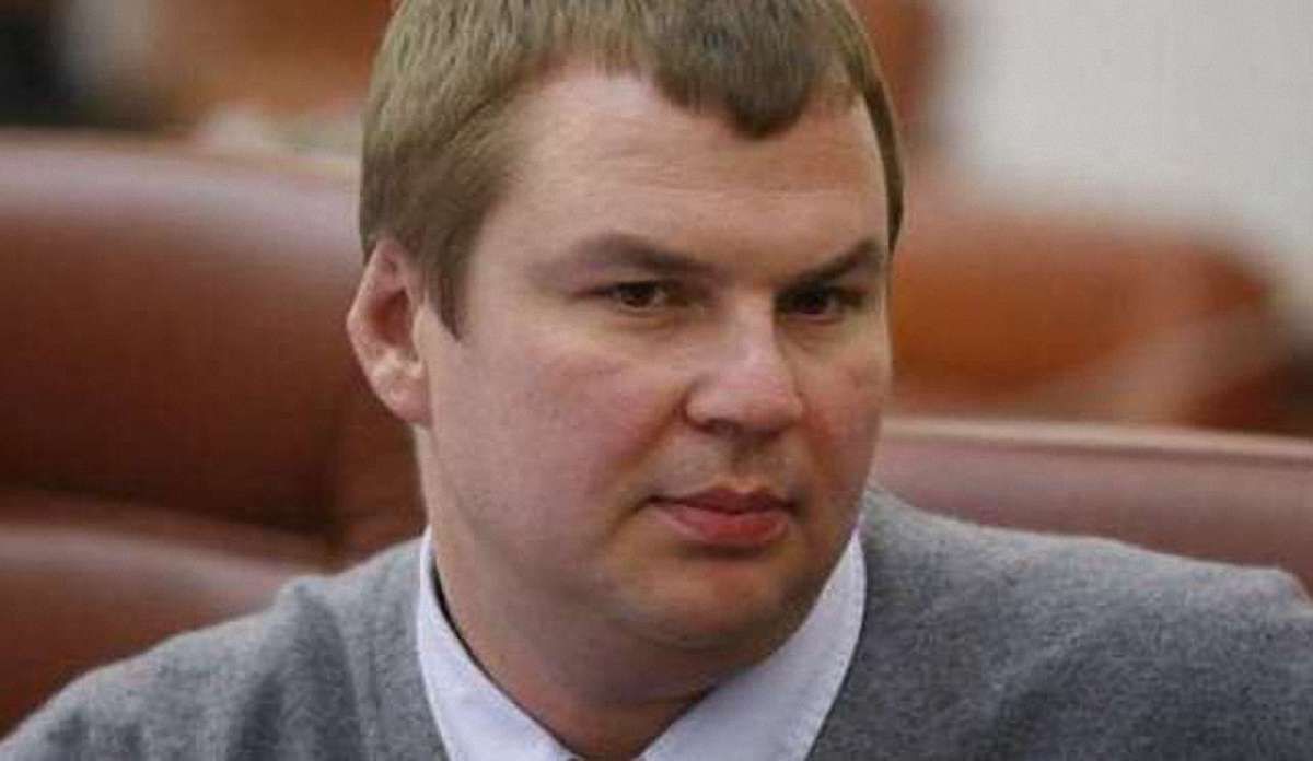 В екс-міністра молоді і спорту Булатова викрали автомобіль