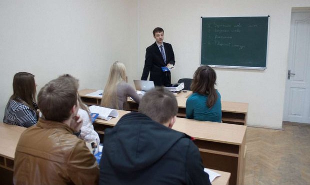 Львівський університет підняв вартість навчання на 10%