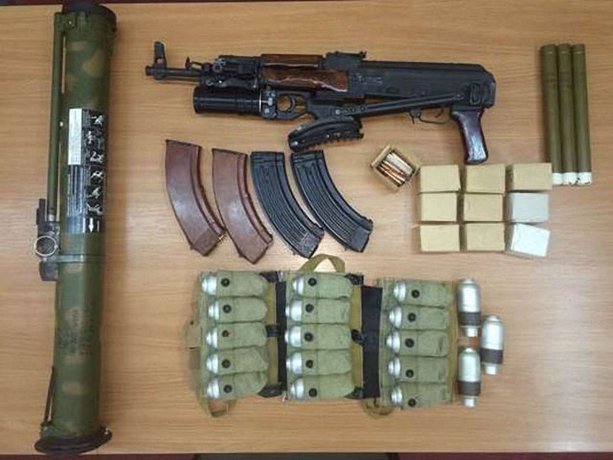 СБУ вилучила зброю членів терористичної групи «Харківські партизани»