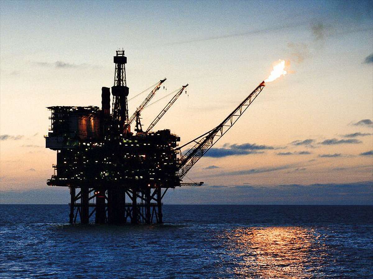 Ціна нафти Brent впала до шестирічного мінімуму