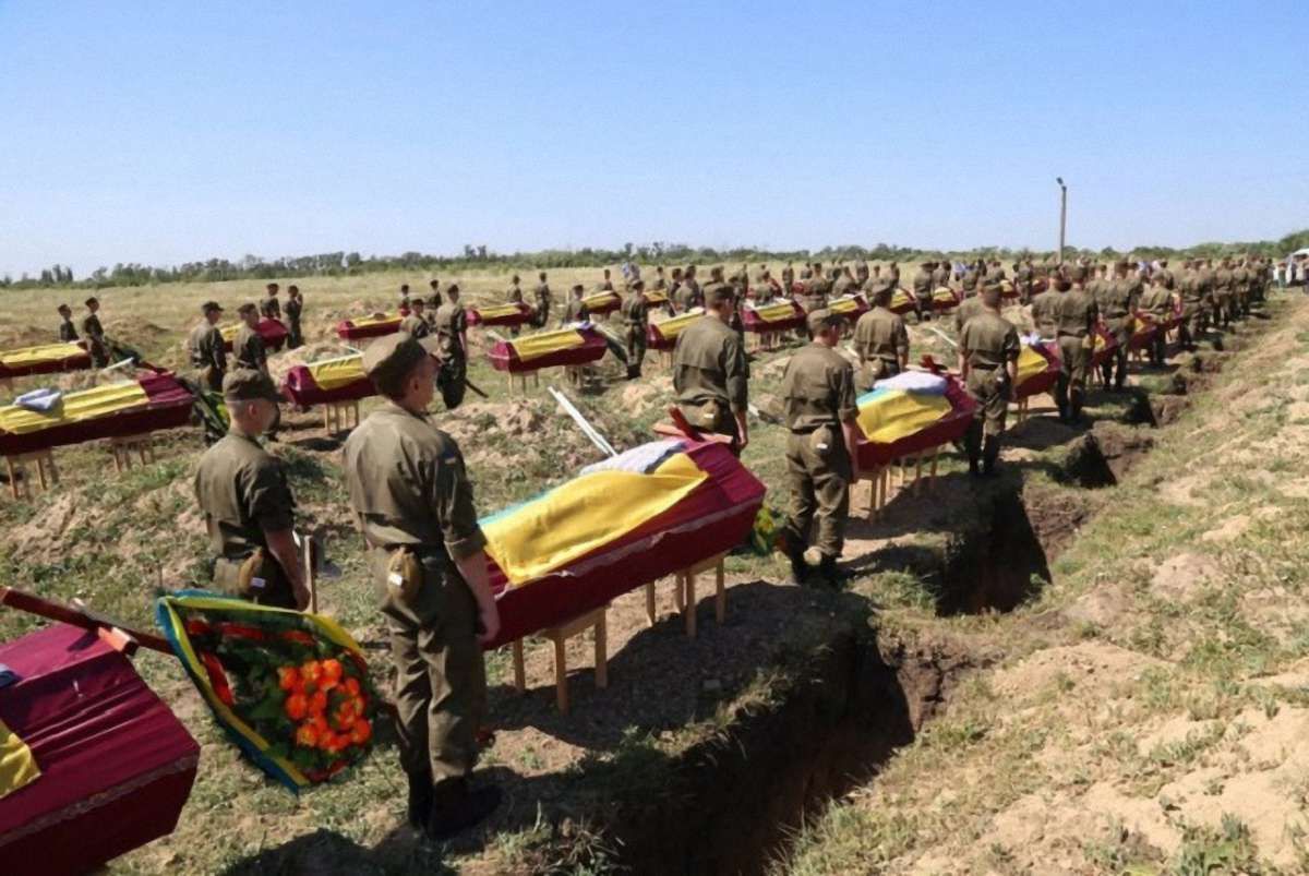 У Запоріжжі поховали 57 невпізнаних бійців АТО