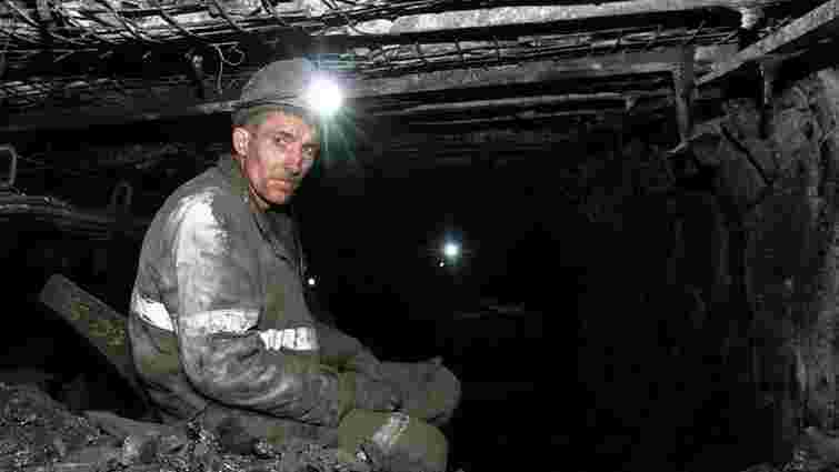 У Дзержинську через обстріли бойовиків більше 200 шахтарів були заблоковані під землею