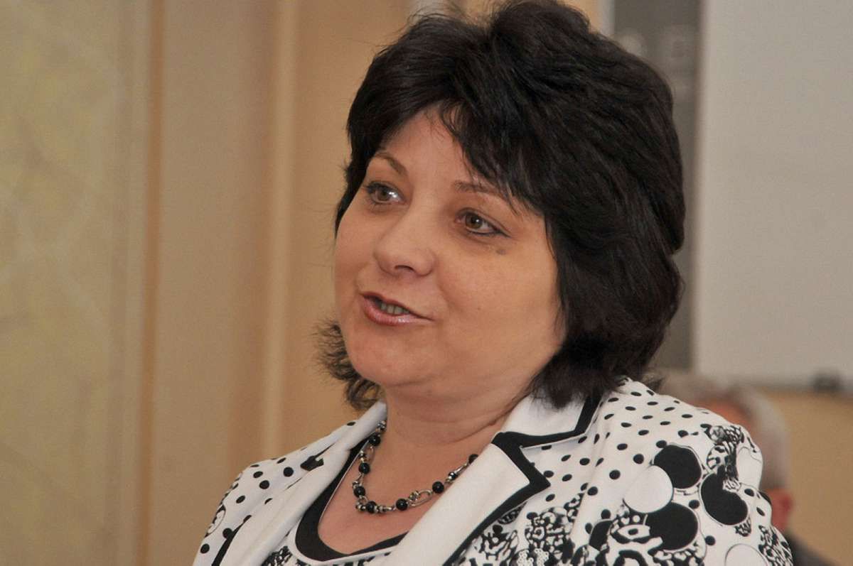 Львівська «Свобода» погрожує відставкою директорці департаменту освіти ЛОДА через закриття шкіл
