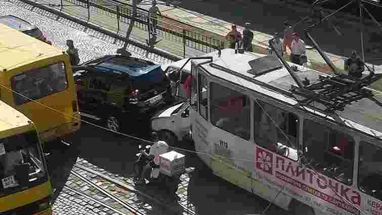 За день у Львові трапилось три аварії за участі трамваїв