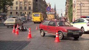 У Львові на перехресті, де сьогодні збили мотоцикліста, постійно трапляються ДТП