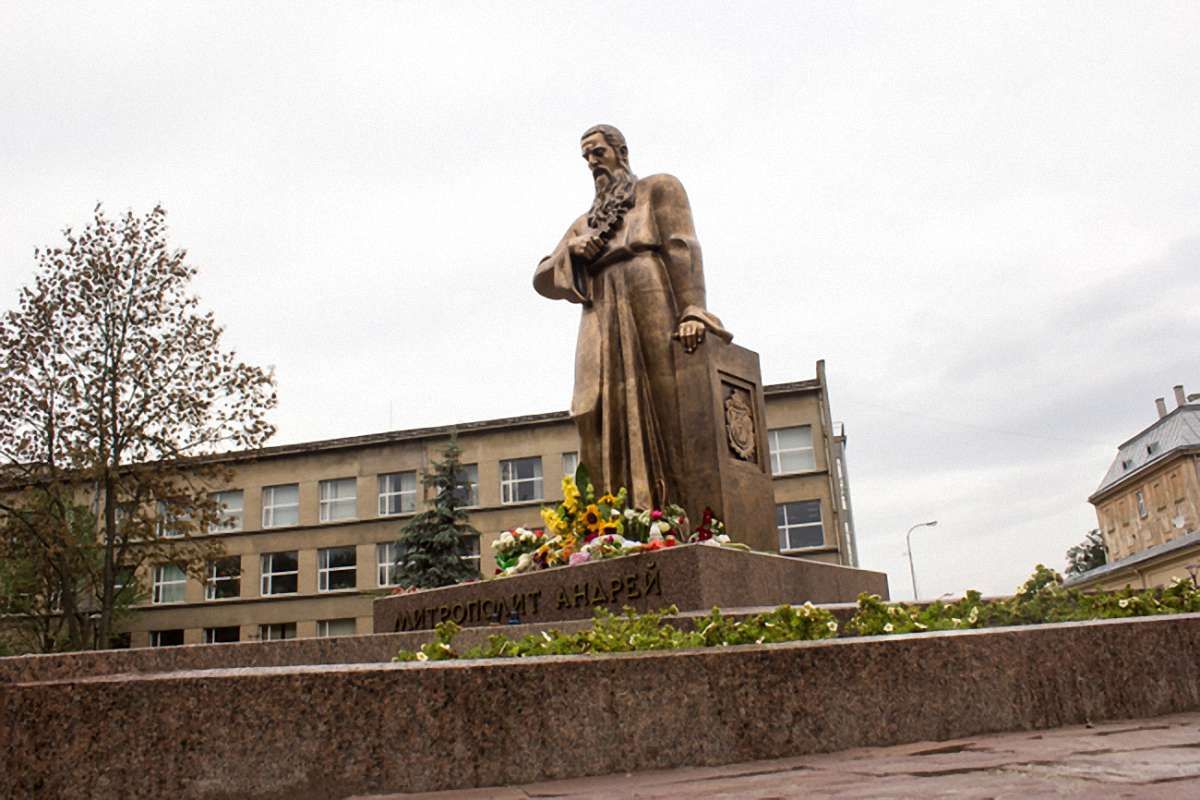 У Львові подали ще один позов проти міськради щодо площі Св. Юра