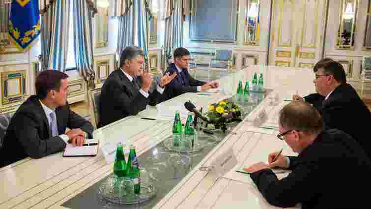 Порошенко обговорив із керівником МЗС Литви безвізовий режим для українців
