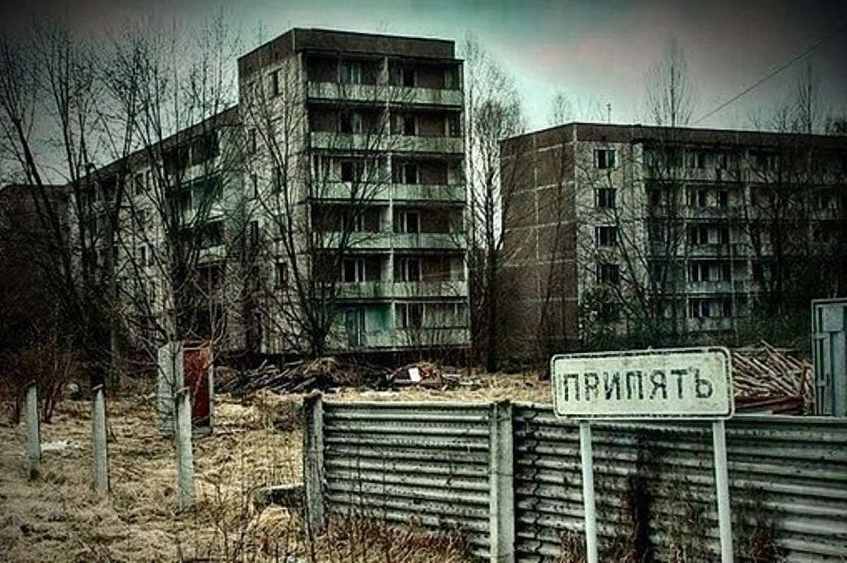 Яценюк розпорядився відправити Нацгвардію у Чорнобильську зону