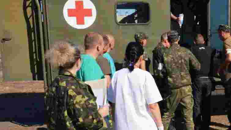 Шестеро військовослужбовців отримали поранення на Донбасі