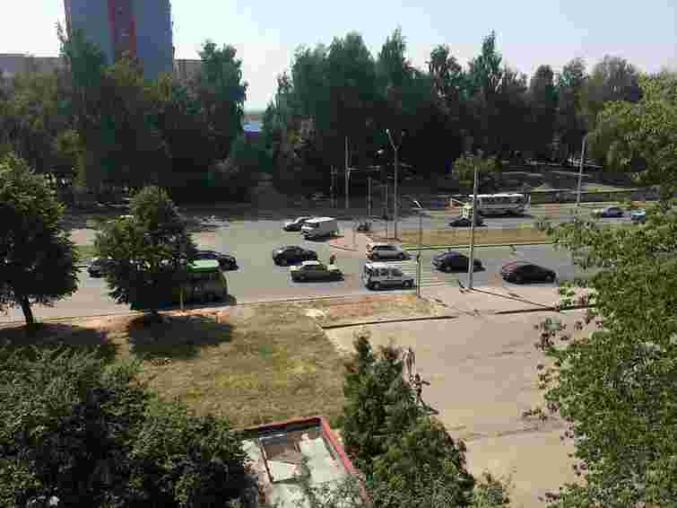 У Львові на вулиці Науковій зіткнулися «Mercedes» та «Mazda»