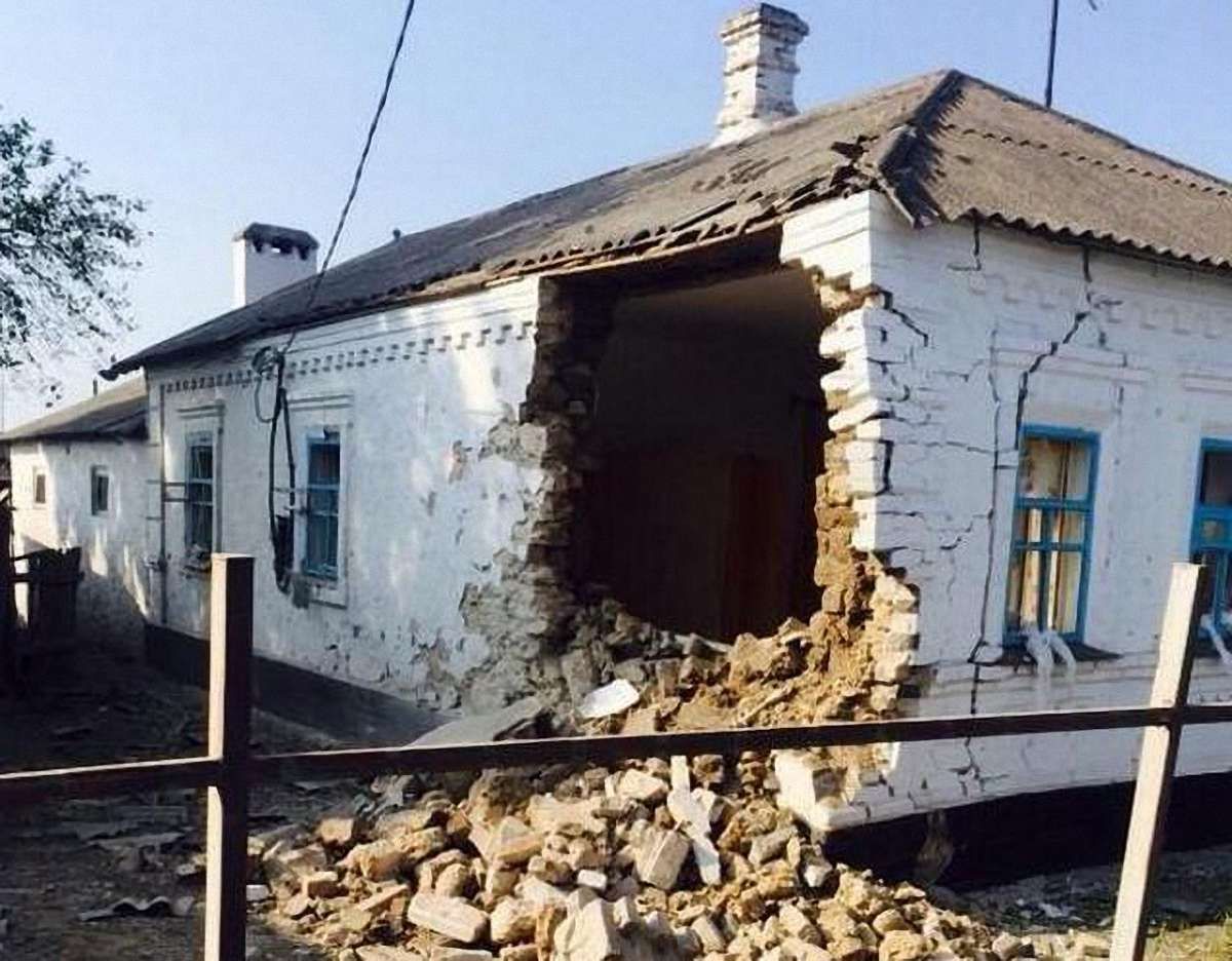 МВС оприлюднило фотографії наслідків обстрілу Сартани