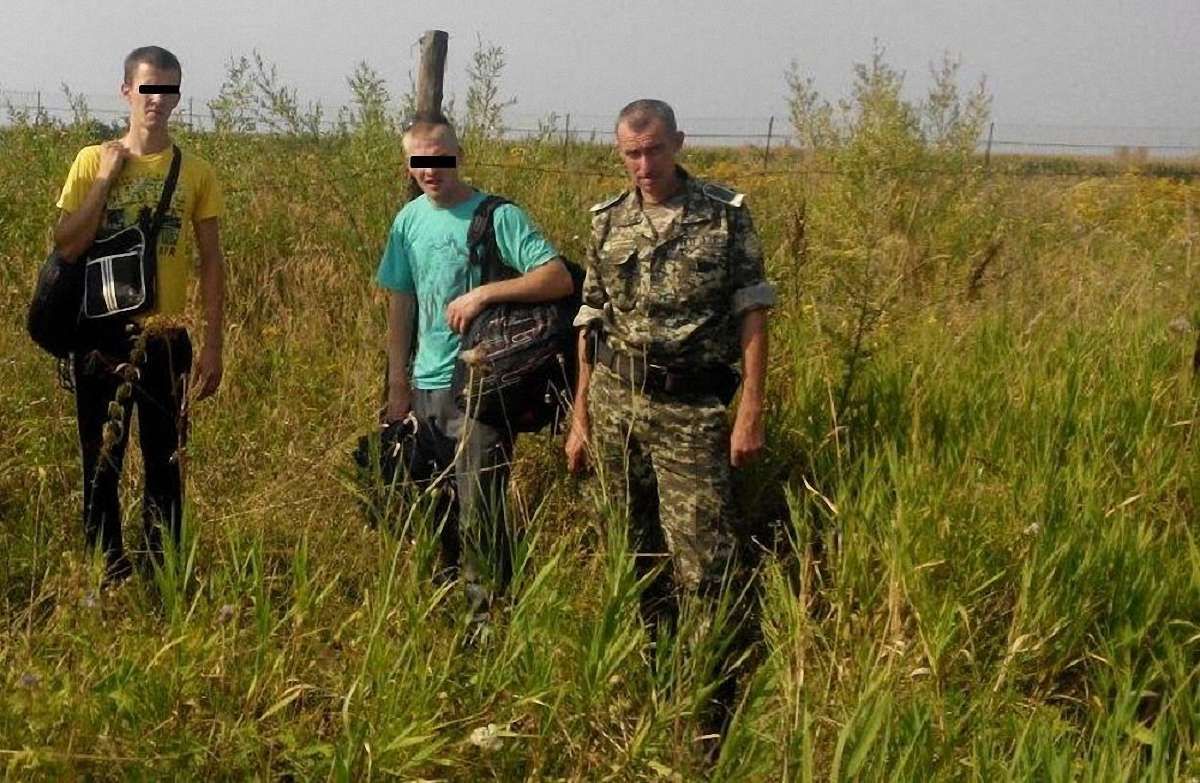 Двох житомирян затримали за спробу незаконно перейти кордон із Польщею