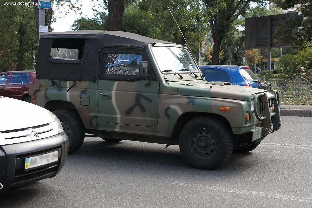 В Україні тестують корейські військові джипи