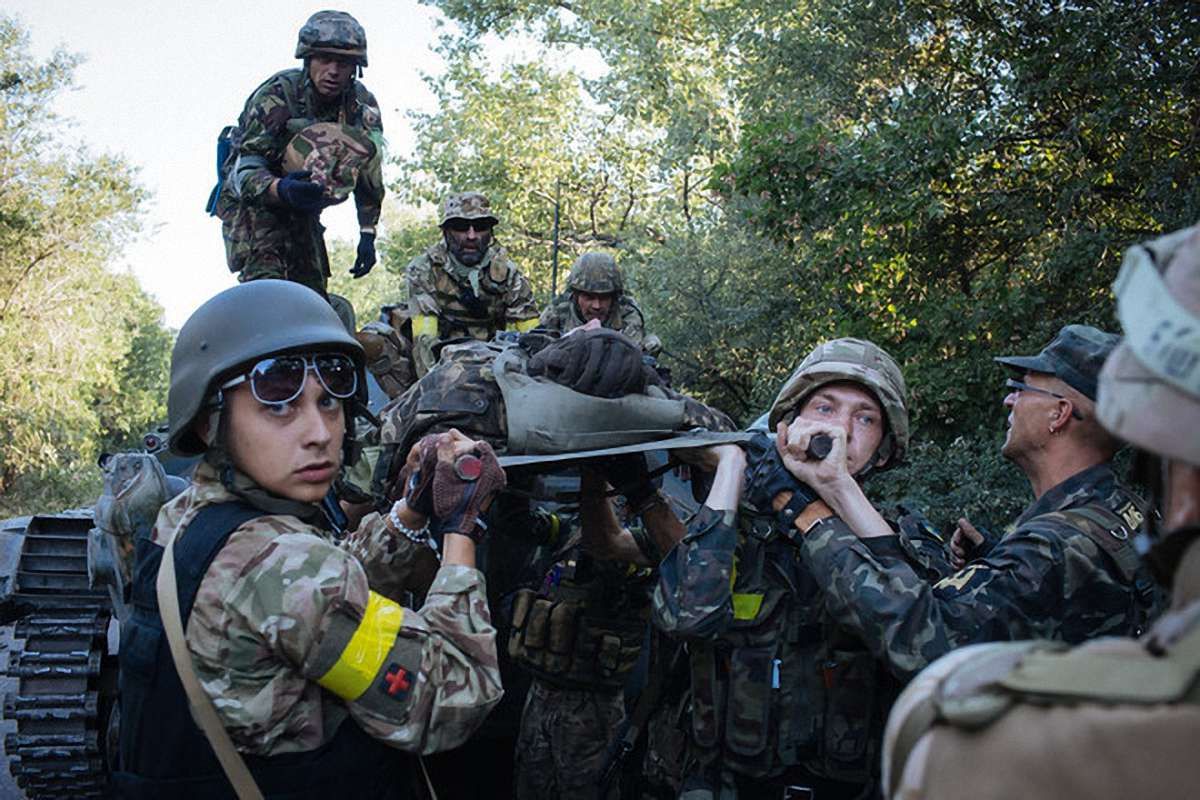Військовий прокурор оприлюднив імена українських воїнів, які загинули під Іловайськом