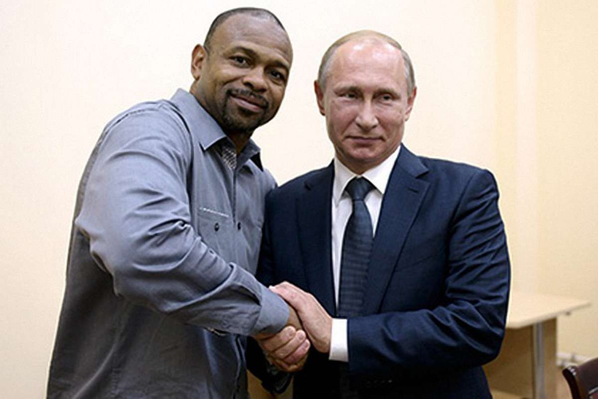 У Криму американський боксер попросив у Путіна надати йому російське громадянство
