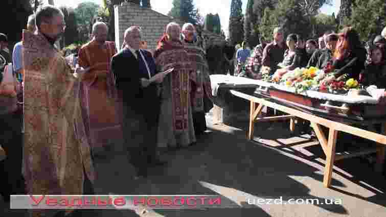 У Дніпропетровську поховали 14 неупізнаних воїнів АТО