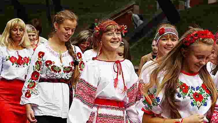 На День незалежності України Сихів переодягнеться у вишиванки