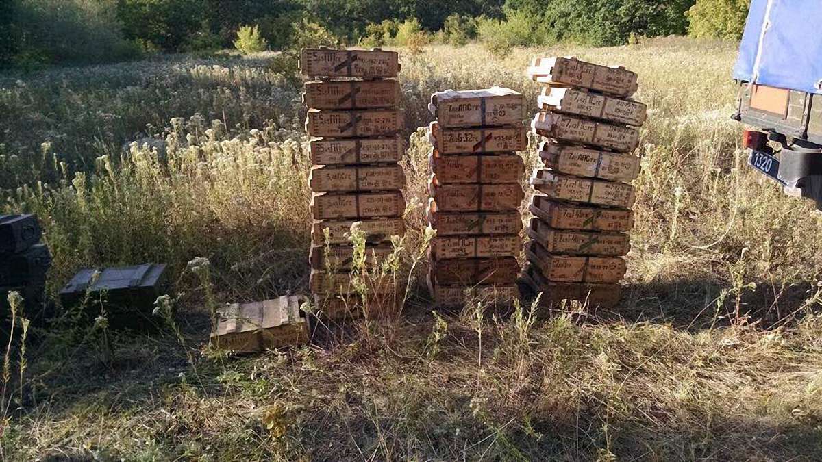 На Луганщині виявили незаконне сховище боєприпасів одного з добровольчих батальйонів