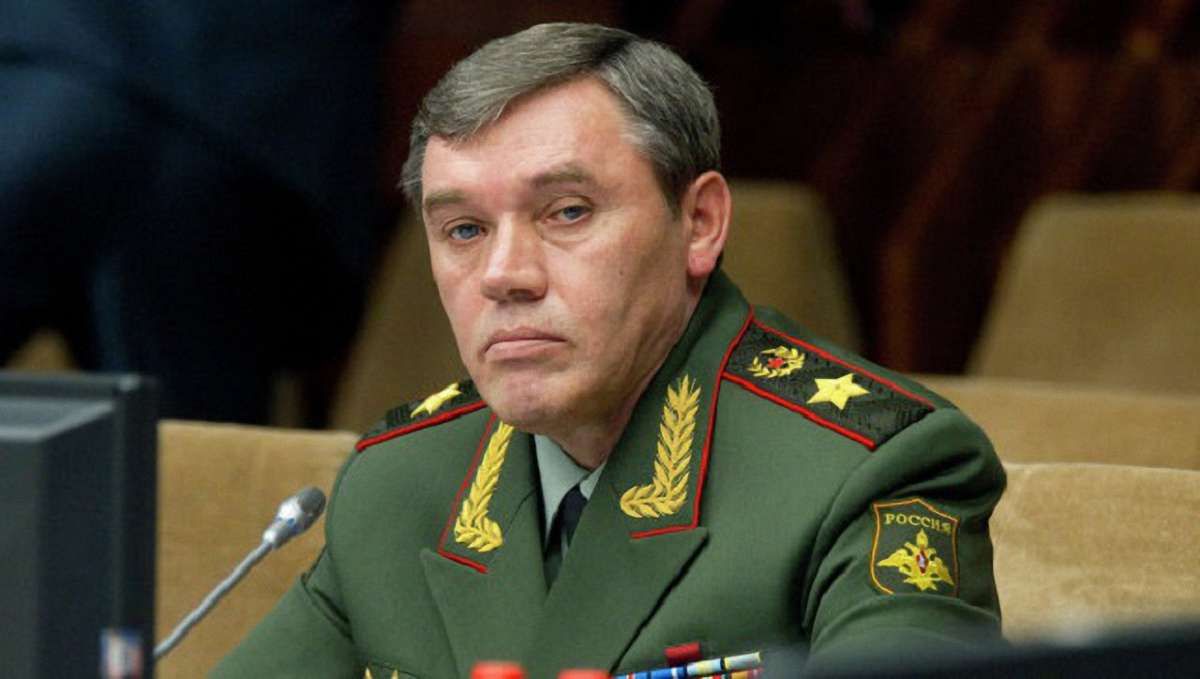 Начальника Генштабу ЗС РФ викликали на допит в українську військову прокуратуру