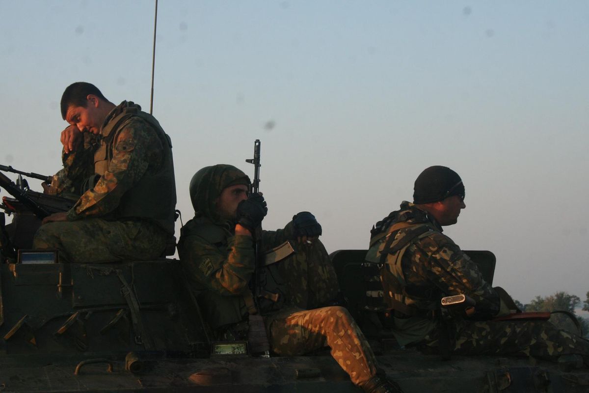 Контактна група домовилася на тиждень припинити вогонь на лінії фронту