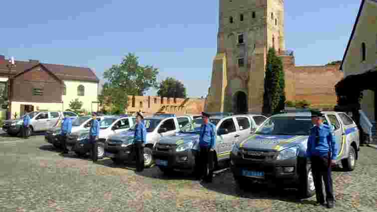 Польське воєводство подарувало Луцьку 38 поліцейських автівок