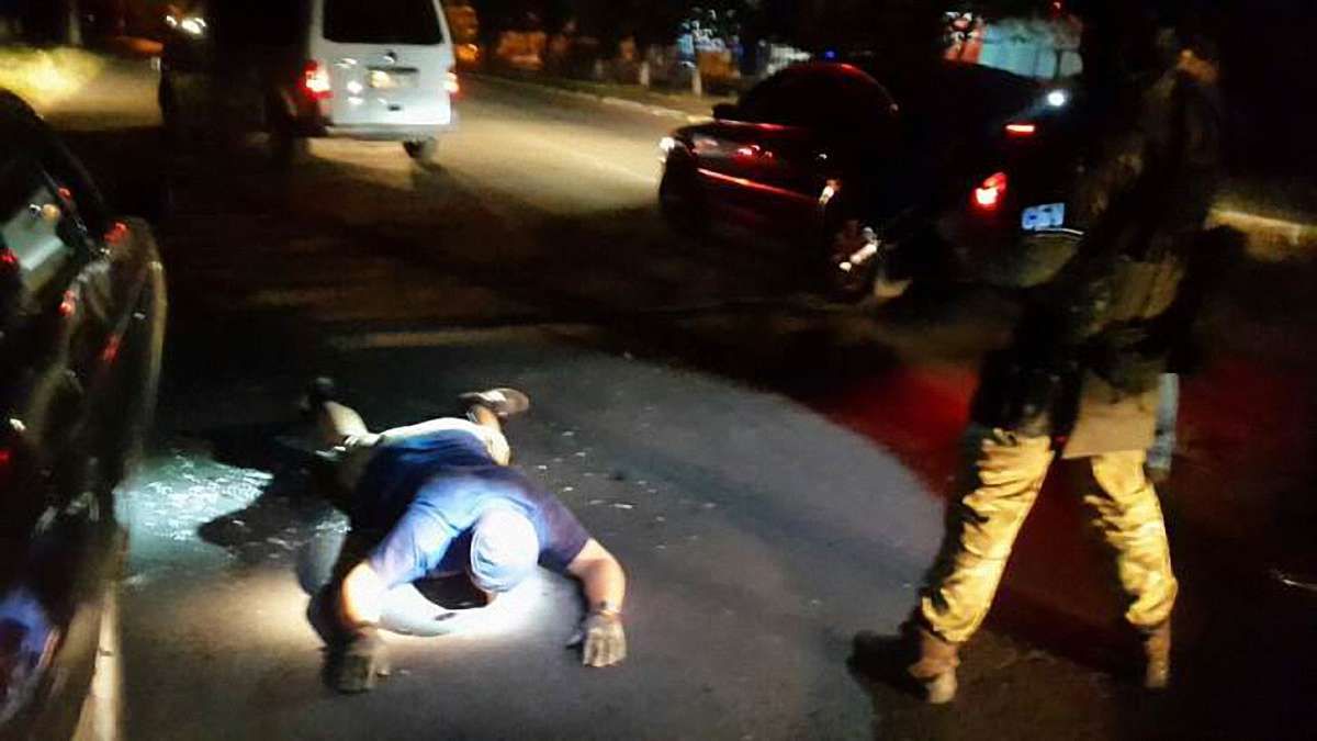 У Києві невідомі кинули гранату в офіс «Правого сектора»