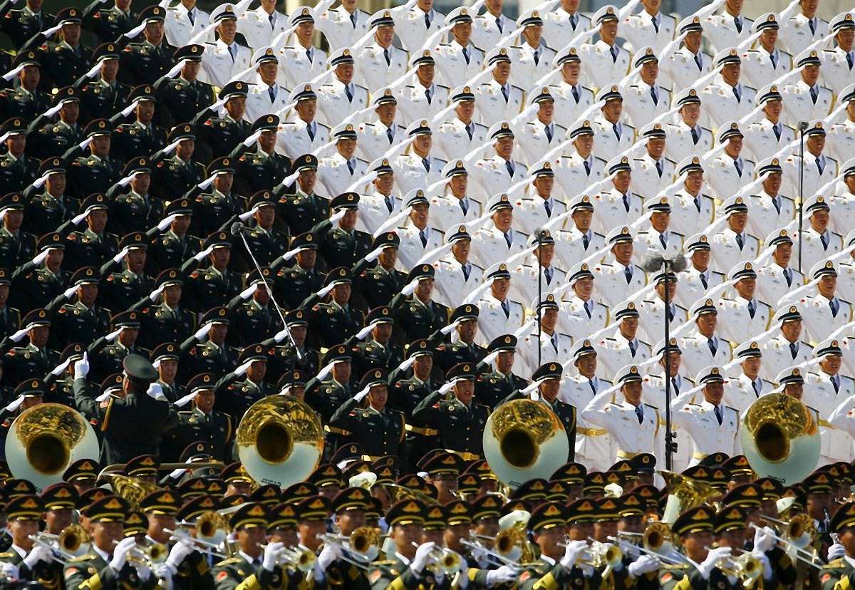 Китай має намір скоротити свою армію на 300 тисяч осіб