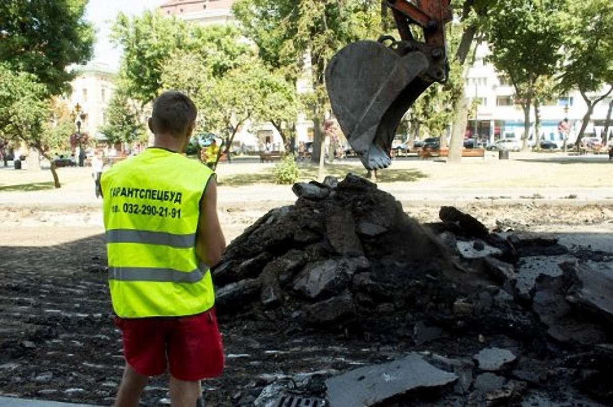 Більшість ремонтів доріг у Львові завершать до кінця вересня