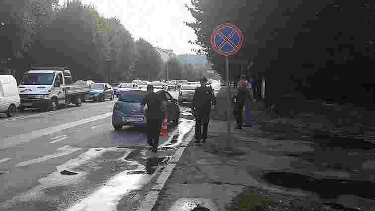 У Львові автомобіль збив шестирічну дитину на дорозі