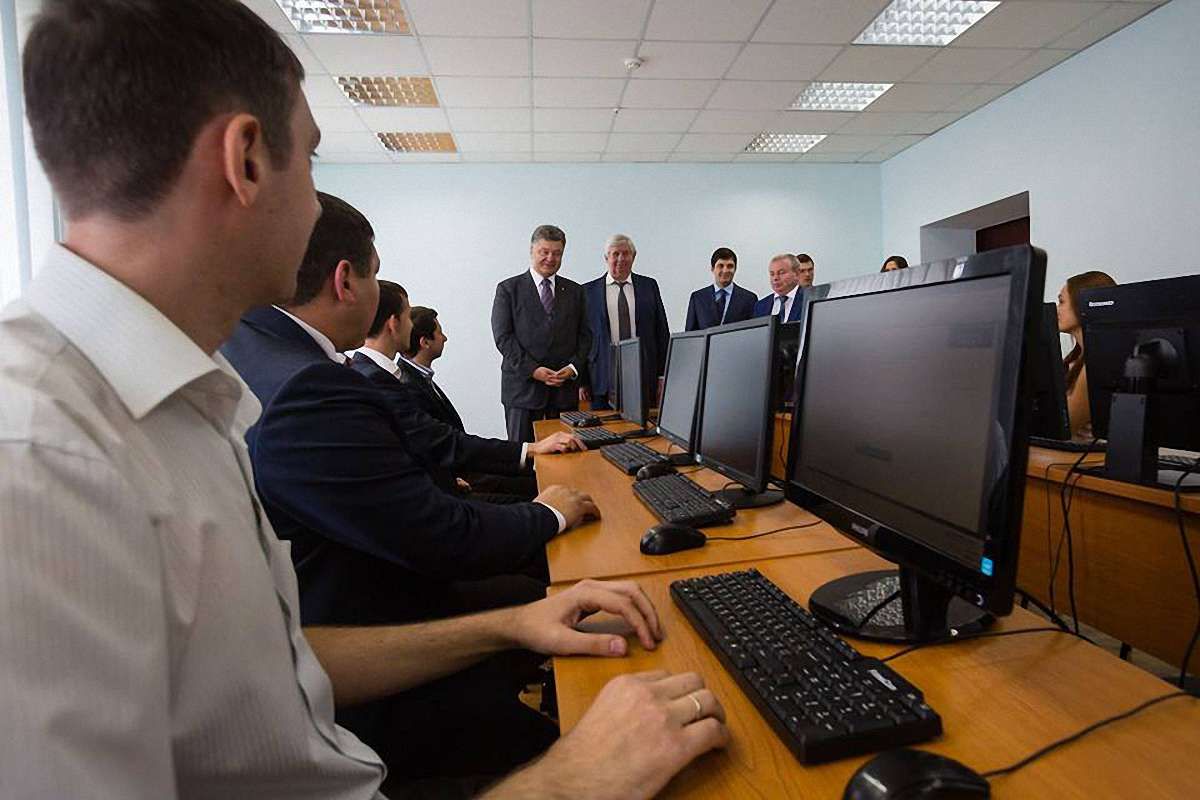 Кандидати на керівників місцевих прокуратур пройшли тестування у 5 містах 
