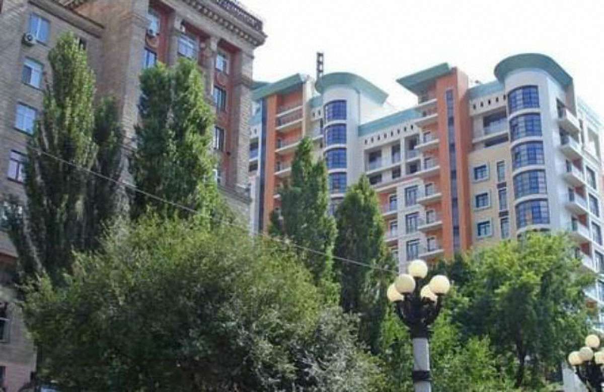 Двоє луганських сепаратистів придбали дорогі квартири в Києві 