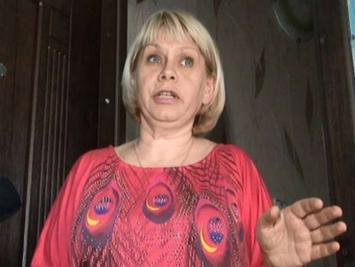 У Харкові амністували медсестру, яка била євромайданівця ногами