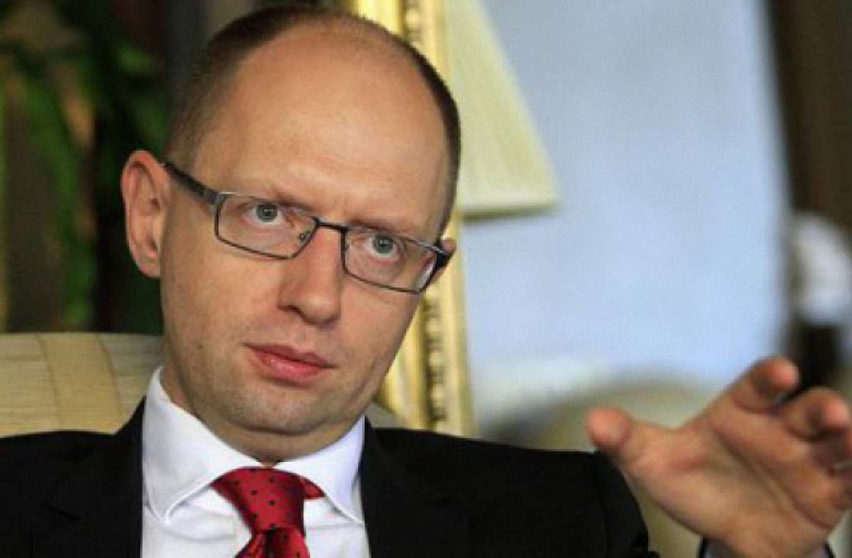 Яценюк: На погашення заборгованості по зарплатах уряд виділить ₴2 млрд