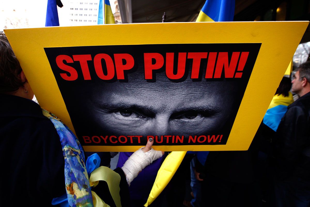 Оприлюднено повний список осіб і компаній, які потрапили під санкції України проти РФ