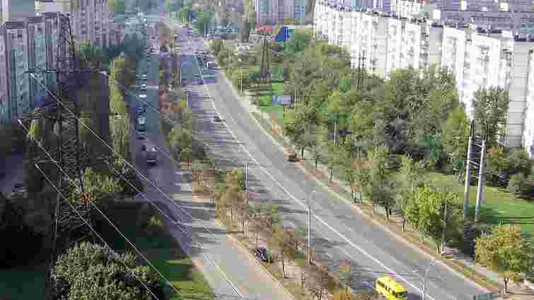 У Києві «автоперегони» на проспекті Правди закінчилися стріляниною