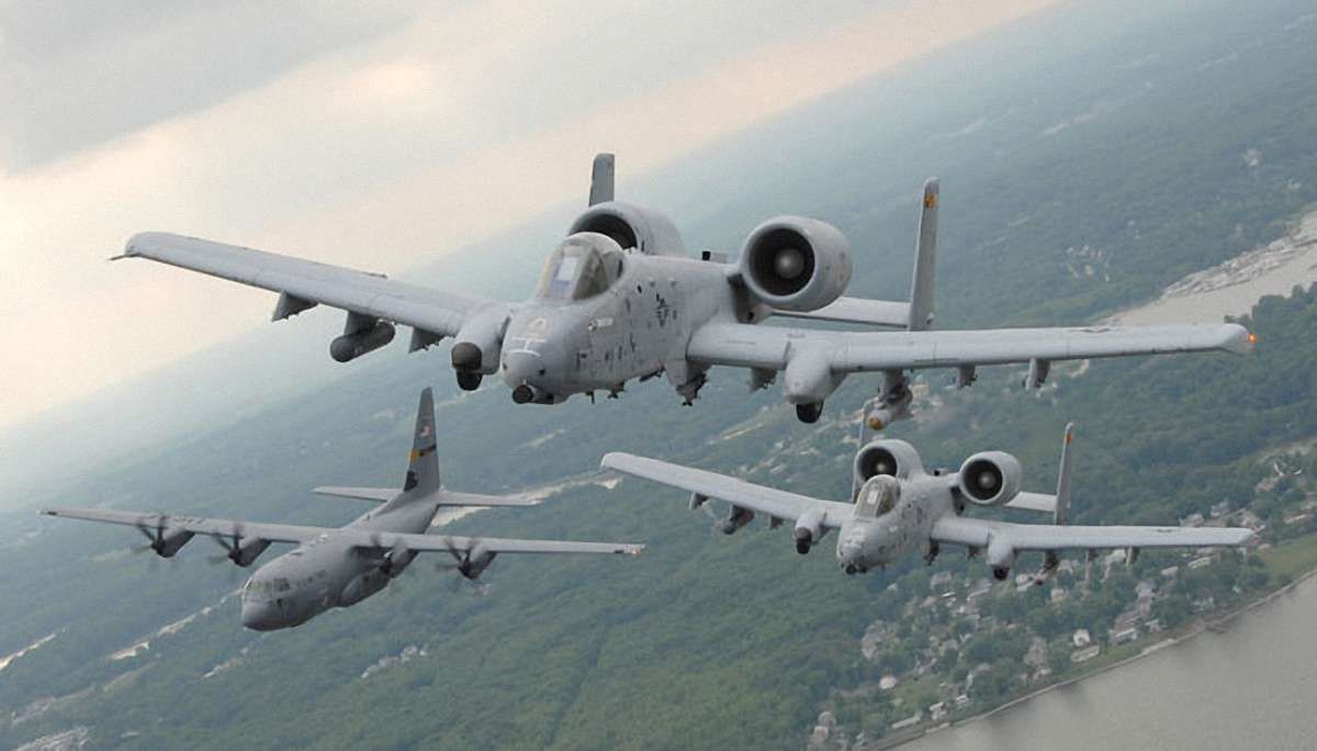 США розміщують у Європі ще 12 тактичних штурмовиків Thunderbolt