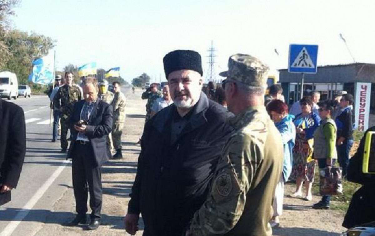 Кримські татари і громадські активісти готуються до блокади Криму