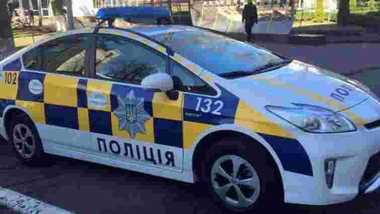 У Києві затримали поліцейського, який викрав шолом учасника ДТП
