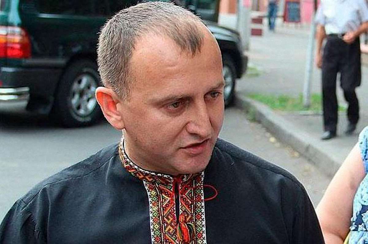 Тягнибок повідомив про обшук у заарештованого соратника