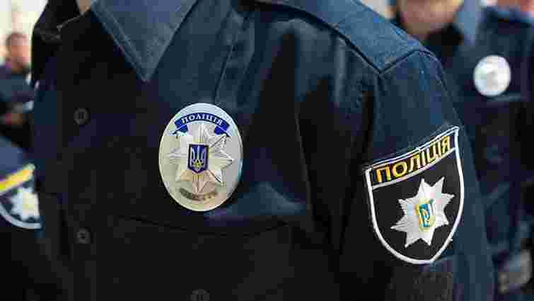 Львівського поліцейського звинувачують у побитті людини