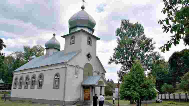 УПЦ КП звинуватила УПЦ МП у спробі захоплення церкви на Закарпатті