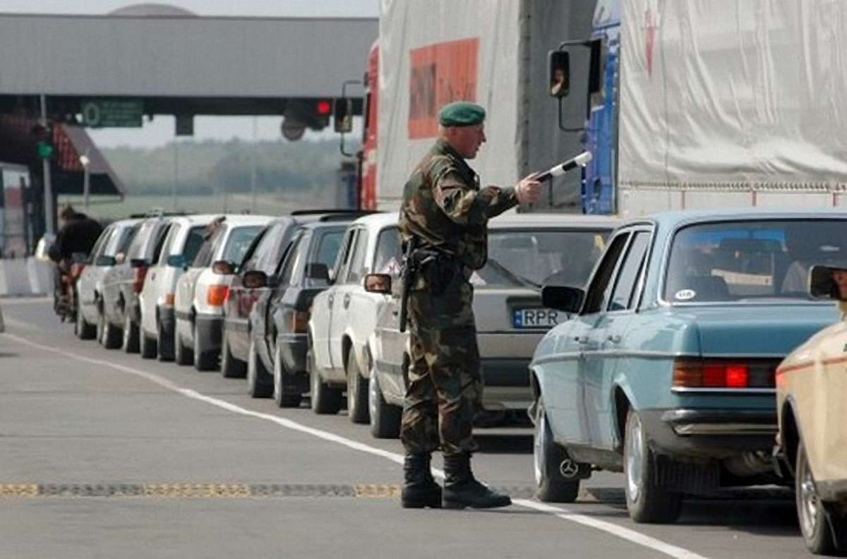 На українсько-польському кордоні утворилися автомобільні черги