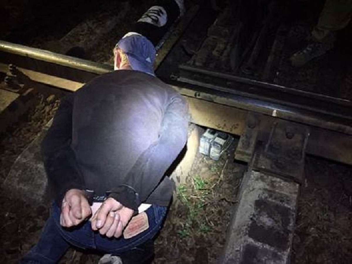У Харківській області на 6 років ув'язнили диверсанта за спробу підірвати залізницю