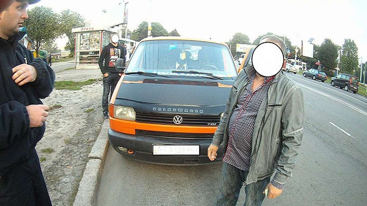 В поліцію з повинною прийшов водій-утікач із міліцейським посвідченням